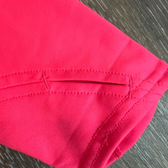 Brooks Running Neon Pink & Yellow Quarter Zip Pull Over reflective detail Small - Picture 6 of 12